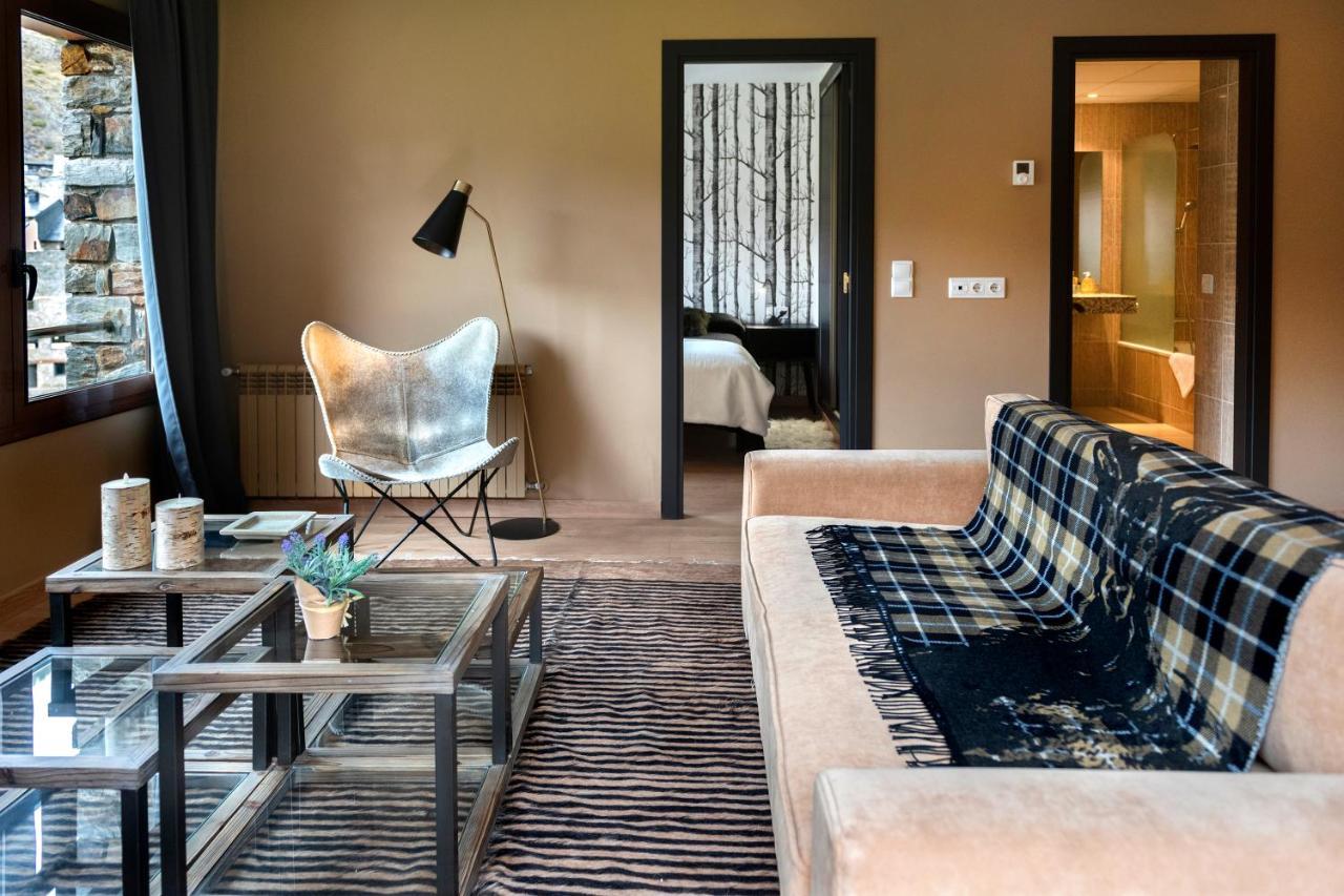 Apartaments Sant Bernat กานีโญ ภายนอก รูปภาพ
