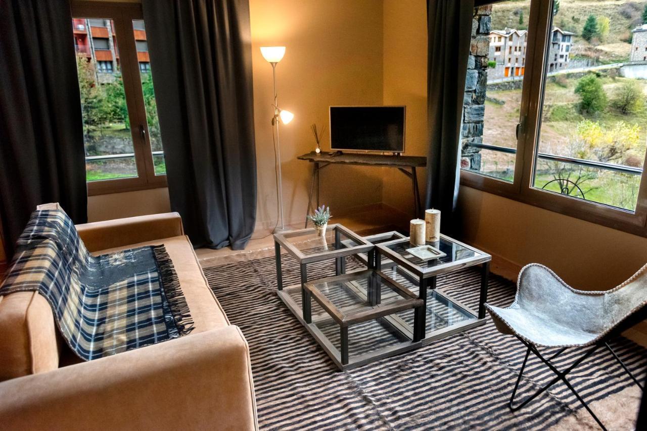 Apartaments Sant Bernat กานีโญ ภายนอก รูปภาพ
