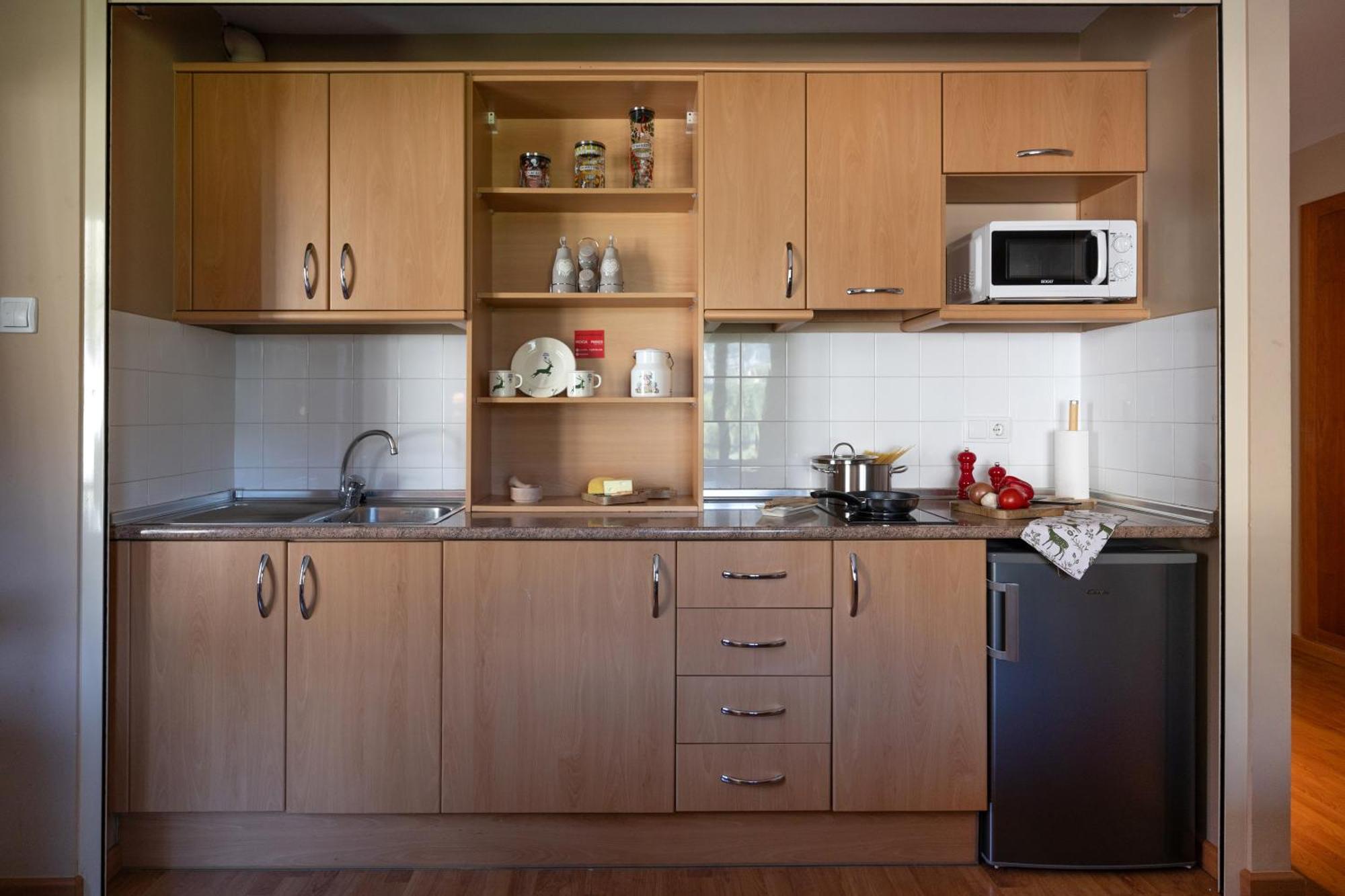 Apartaments Sant Bernat กานีโญ ภายนอก รูปภาพ